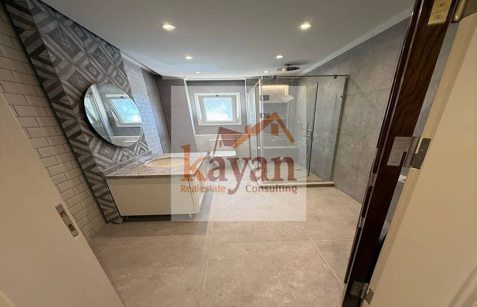 11 cd9e4a36-fddf-4029-a0a3-42f3b2a302d7. jpg