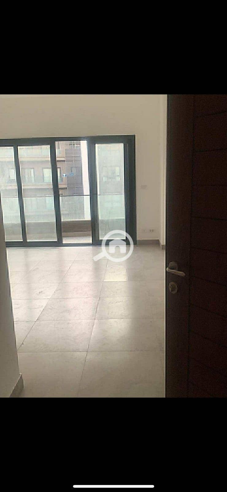 4 a9c6070a-3df3-4d09-92fe-3396a158a124. jpg