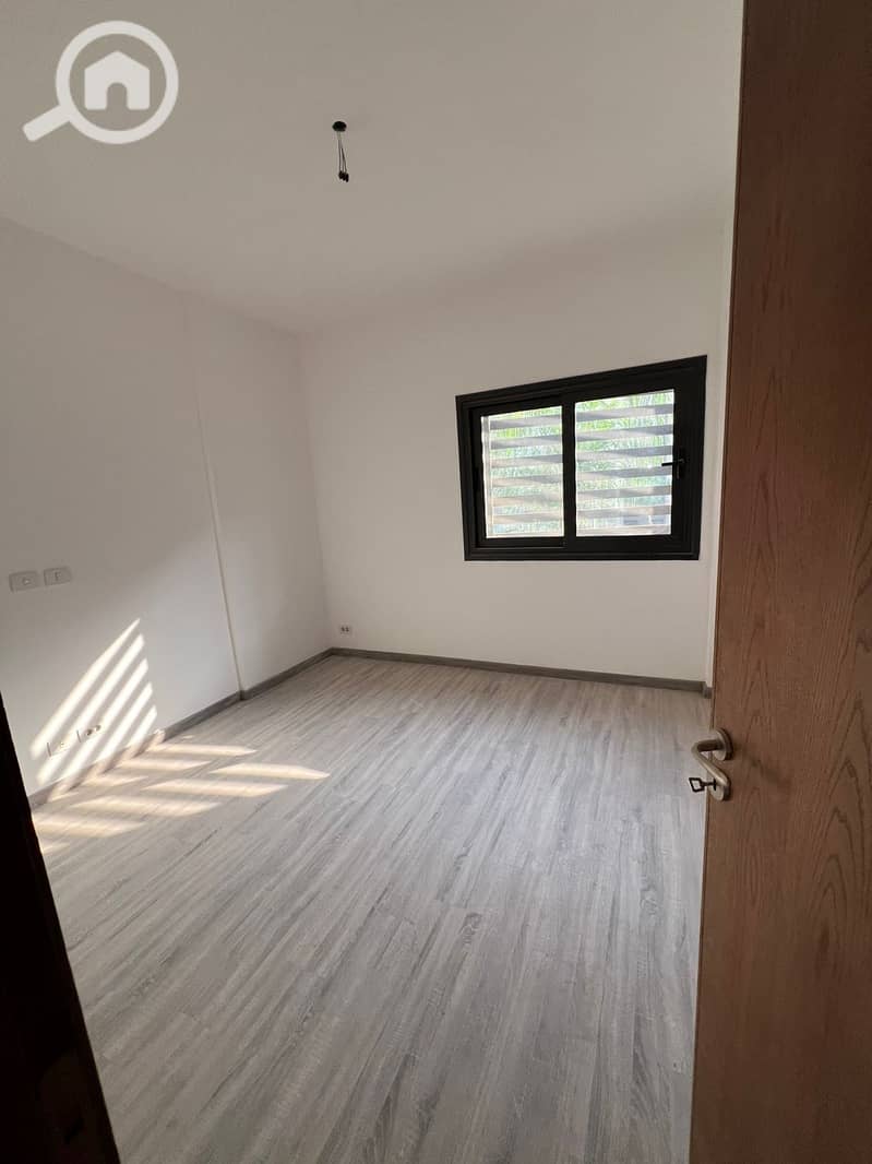 6 bb86fbb7-849a-4b77-8f56-6b451e210301. jpg