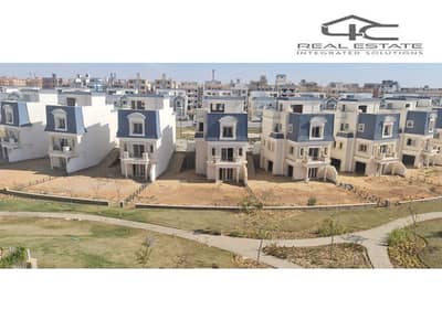 3 Bedroom Penthouse for Sale in 6th of October, Giza - 364cf20c-4be2-4315-bfbd-dce1d4860f45 (1). jpg