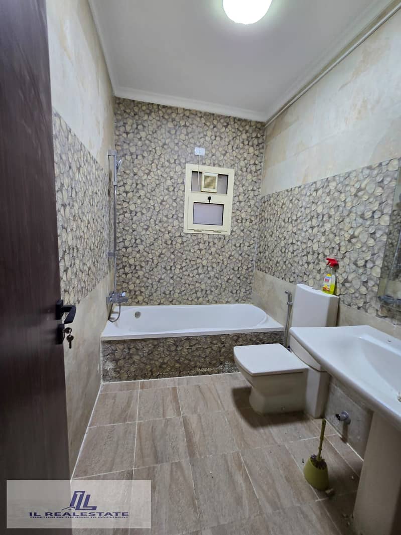 4 0fd6ed68-96f8-4fd2-898f-0132bd353243. jpg