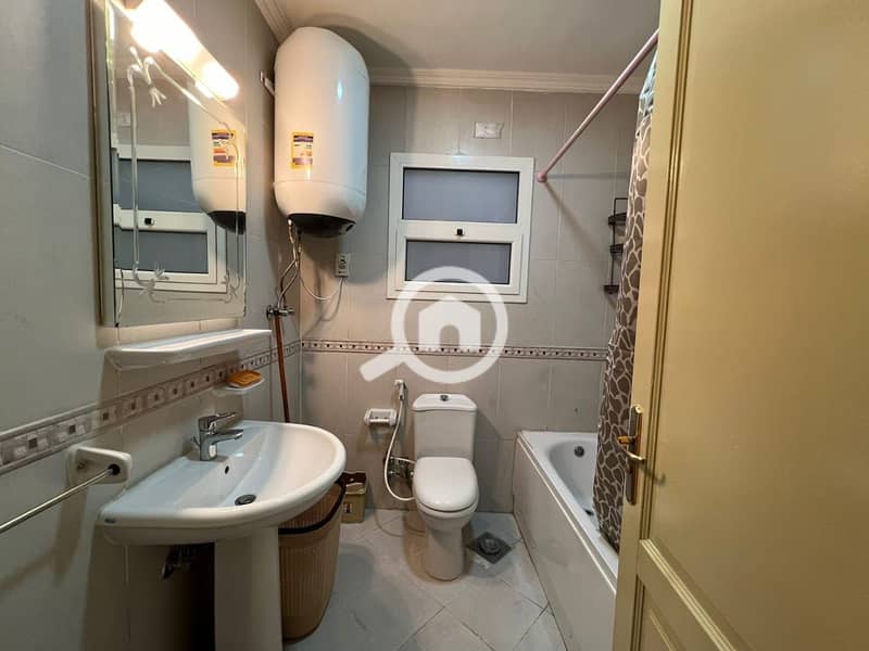 3 c3756c22-25b7-45dd-999c-3b352edd0ce3. jpg