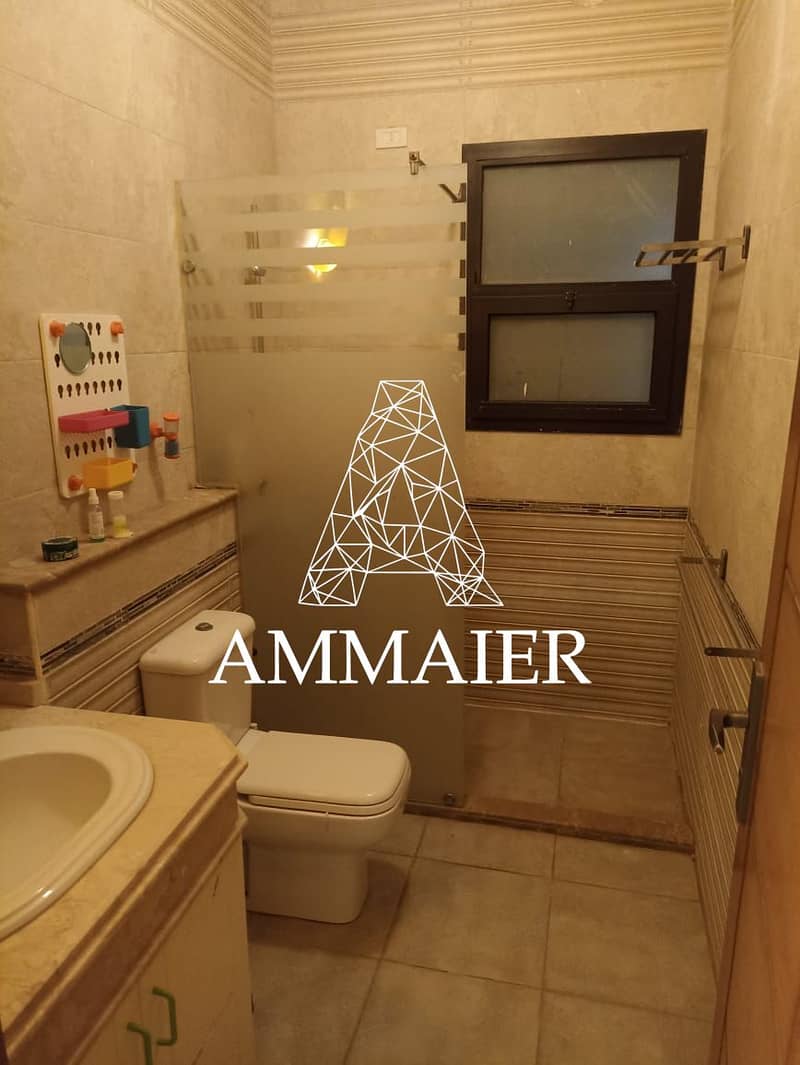 4 2d9283a4-29a4-4bd7-84fb-42c54dab79d3. jpg