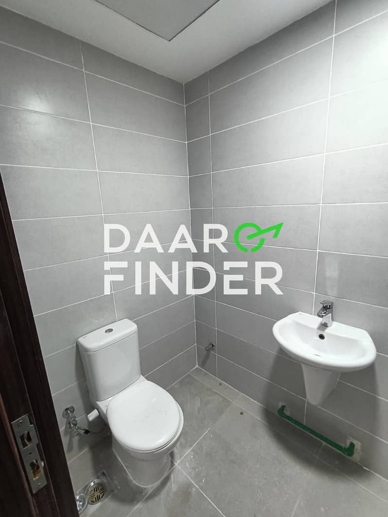 9 45a8896b-1f8c-454e-8857-1f2117d0ce2a. jpg