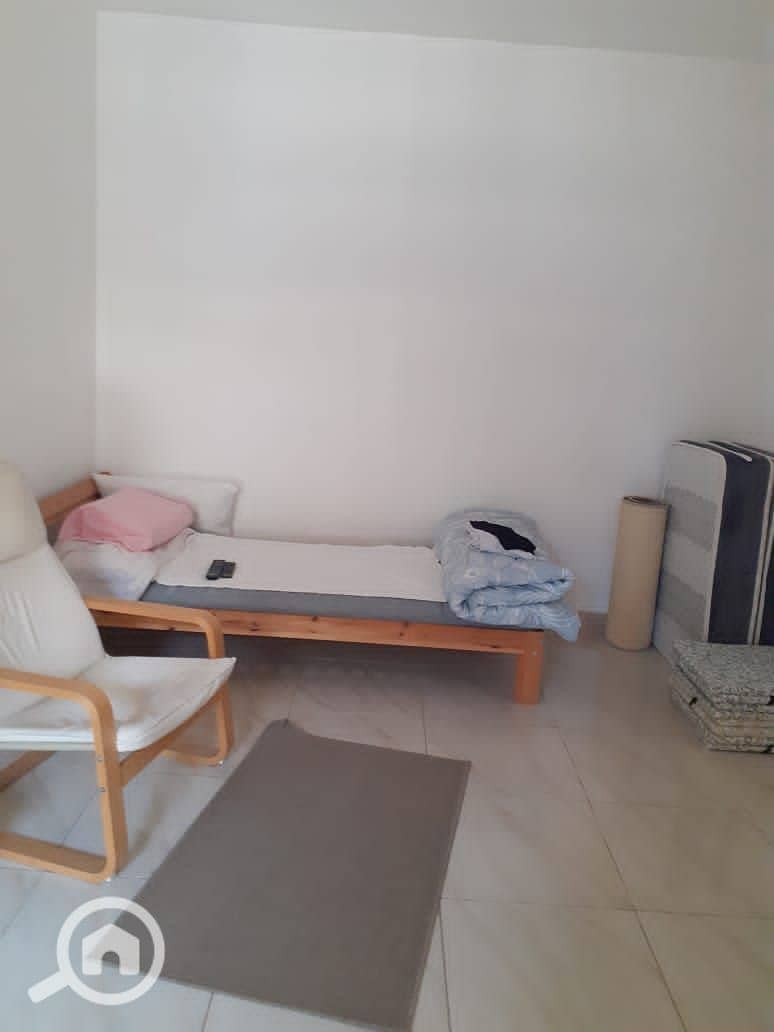 3 79f16f11-153f-44de-9238-89566b4eb43c. jpg