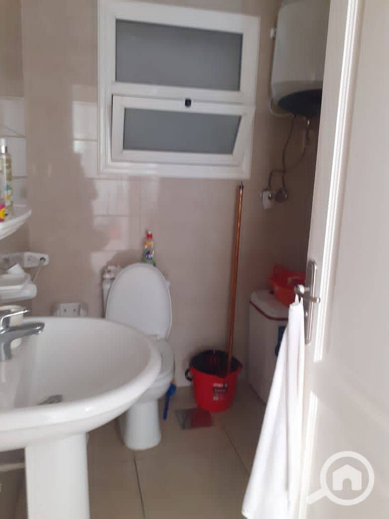 6 cd5fe996-b57b-4325-b1a8-d621c8112dbb. jpg