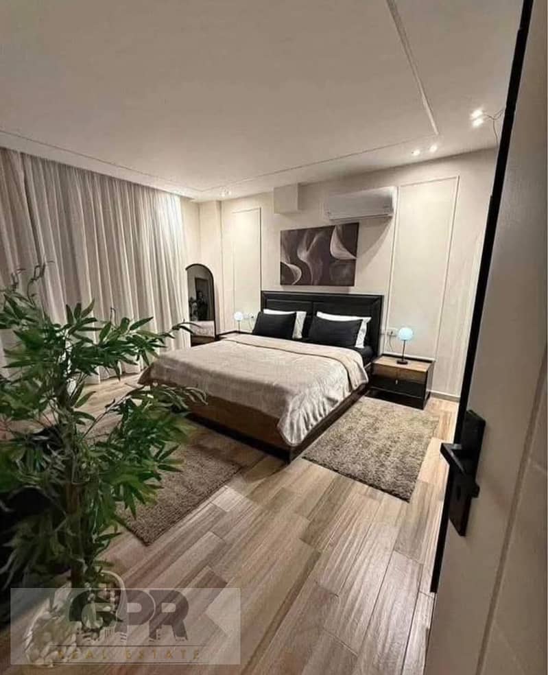 7 99b2b6db-91ed-4321-a117-2c04c23bda0f. jpg