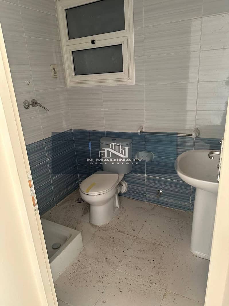 4 WhatsApp Image 2025-11-24 at 3.30. 43 PM. jpeg