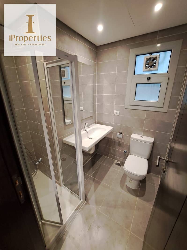 6 4f6742f9-c5ac-4476-b8a3-89a648fda546. jpg