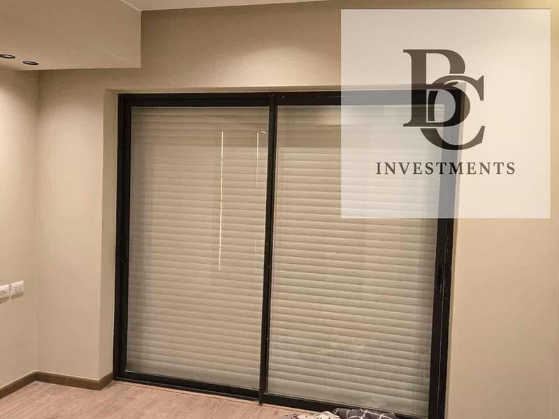 2 775bb726-ec8c-4b34-9445-57ca43c03202. jpg