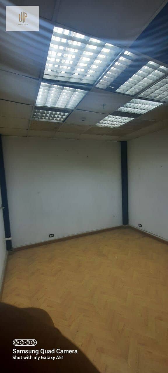 4 WhatsApp Image 2025-11-24 at 3.50. 02 PM (3). jpeg