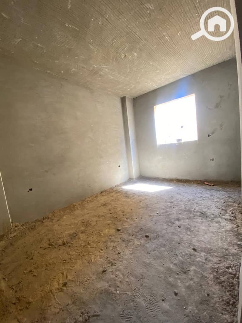 5 WhatsApp Image 2025-10-11 at 2.11. 51 PM (1). jpeg