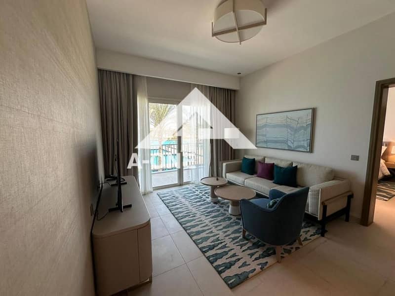 8 9512d900-f34e-403b-9a53-4d8763ec9403. jpeg