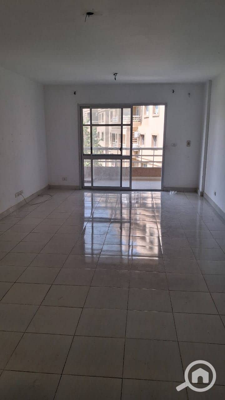 2 bce979c9-11c3-4b2d-978f-aaf3c643ec4f. jpeg