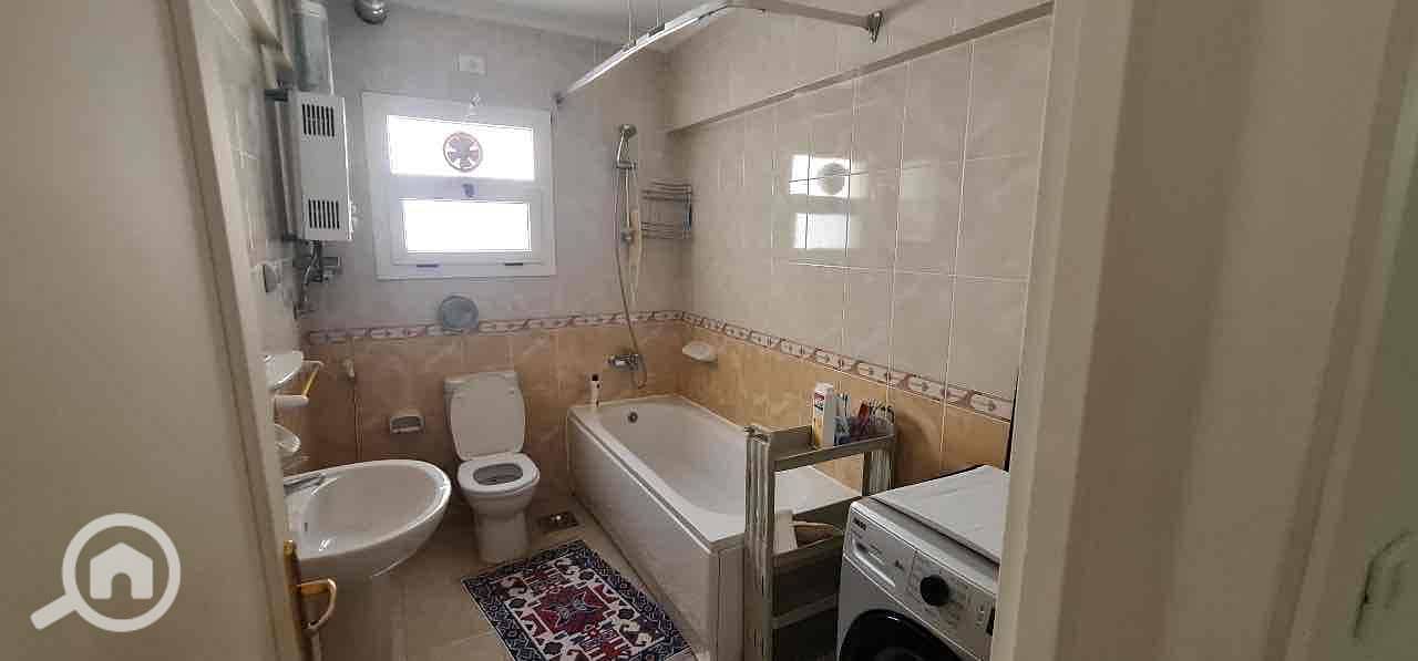 6 b1068642-77d3-469c-a7f0-7ee07c9073cd. jpg