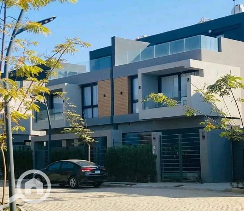 10 WhatsApp Image 2025-08-17 at 3.55. 49 PM. jpeg