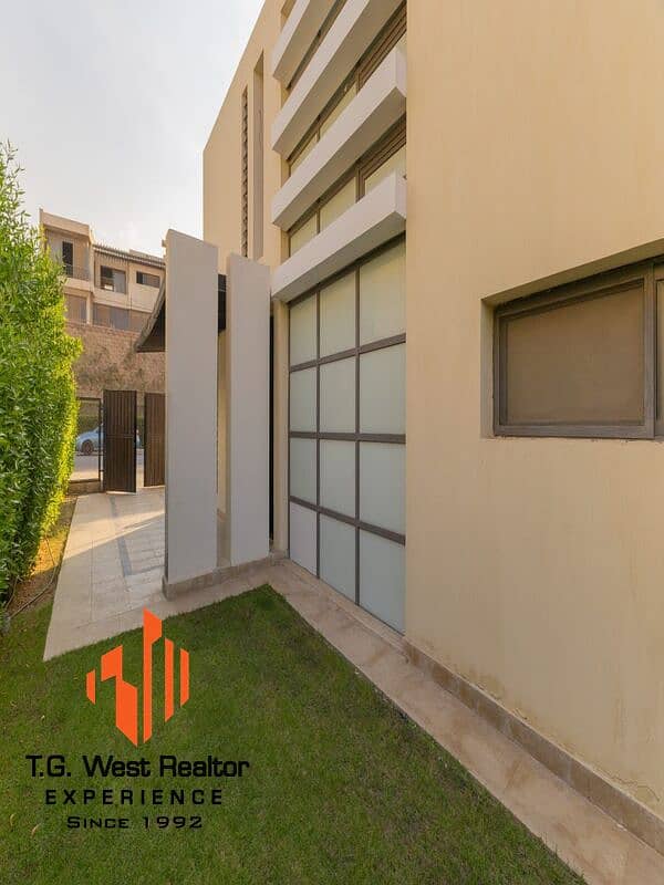 14 WhatsApp Image 2025-11-24 at 3.16. 02 PM (2). jpeg