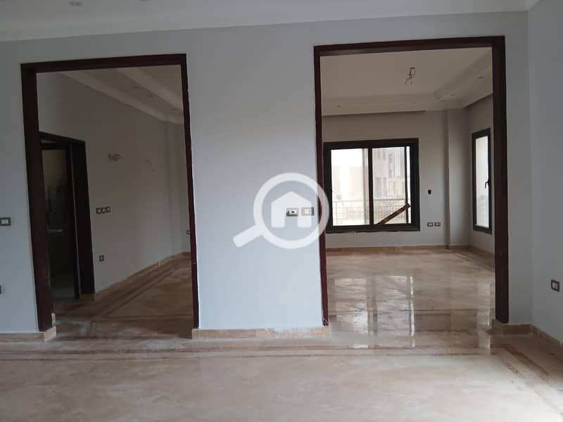 4 07580f6c-9727-4882-a8d7-db02ea858464. jpg