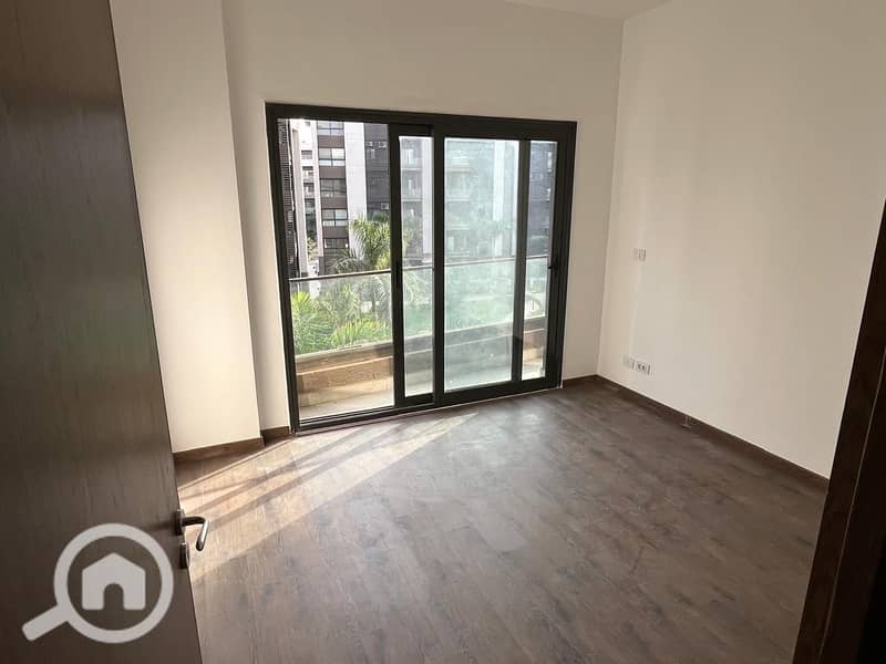 4 WhatsApp Image 2025-11-19 at 11.53. 22 PM. jpeg