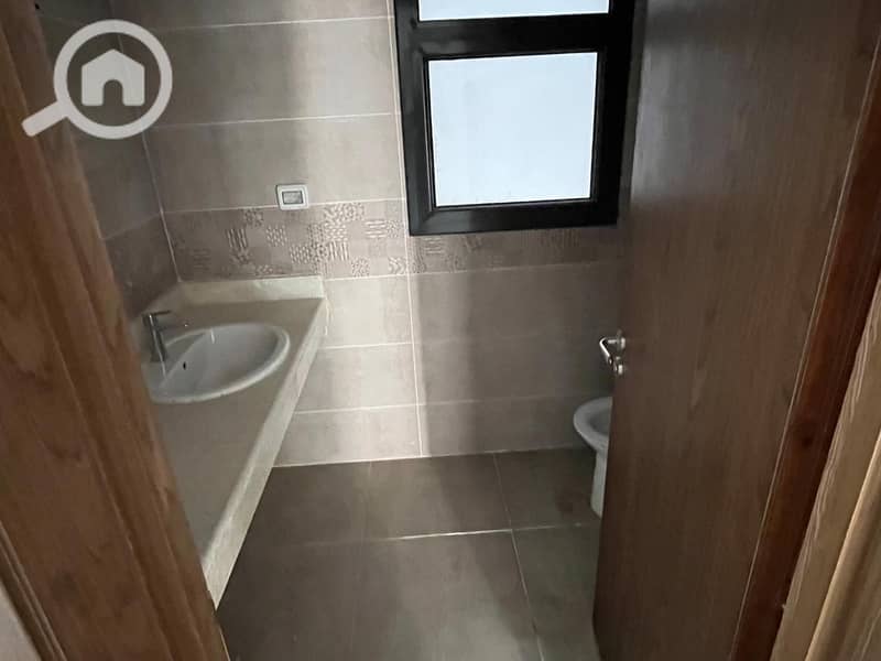 9 WhatsApp Image 2025-11-19 at 11.53. 16 PM. jpeg