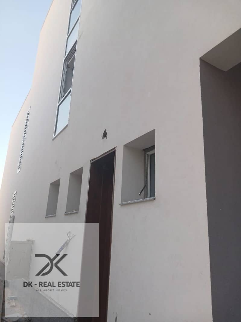 WhatsApp Image 2025-10-05 at 1.04. 37 PM (1). jpeg