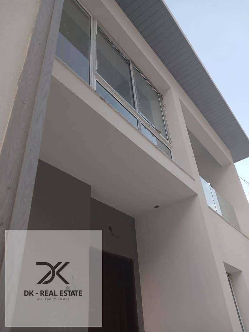 2 WhatsApp Image 2025-10-05 at 1.04. 37 PM (2). jpeg