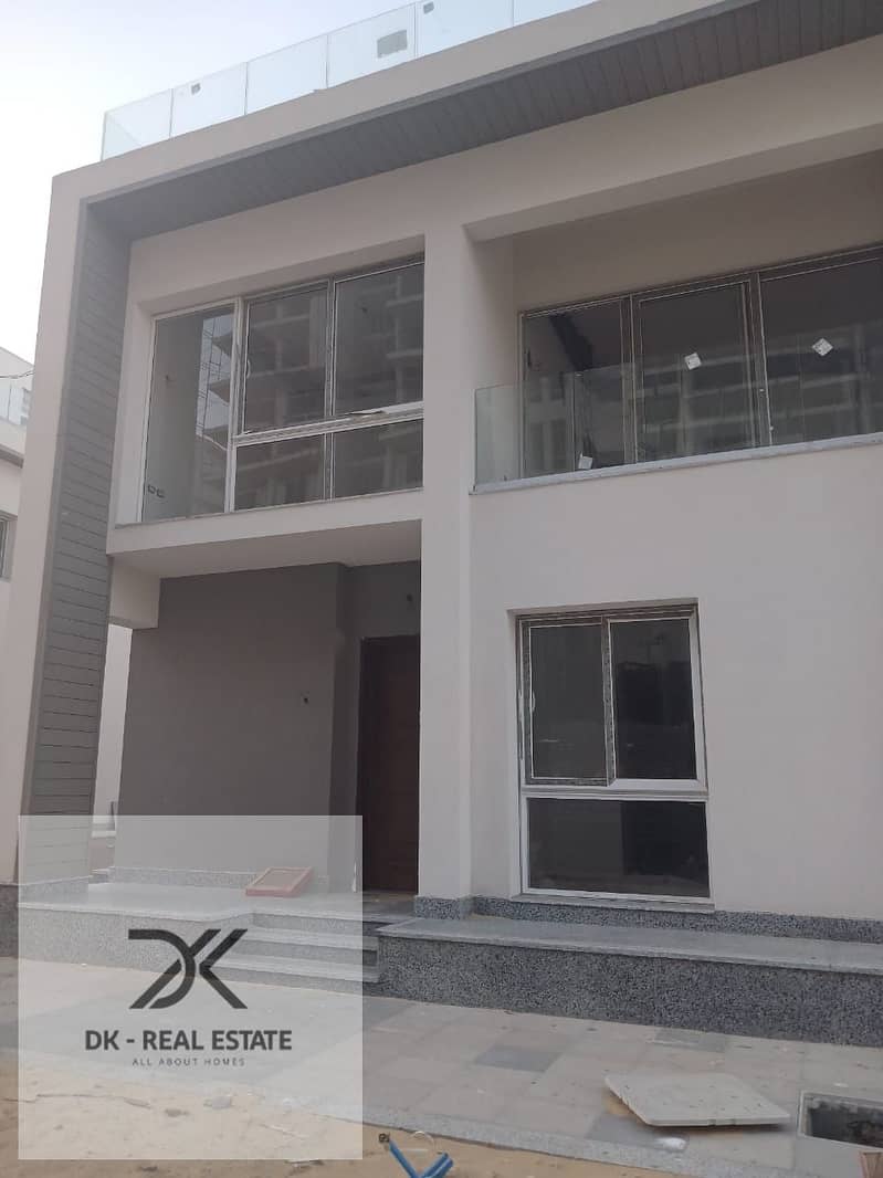 4 WhatsApp Image 2025-10-05 at 1.04. 37 PM (4). jpeg