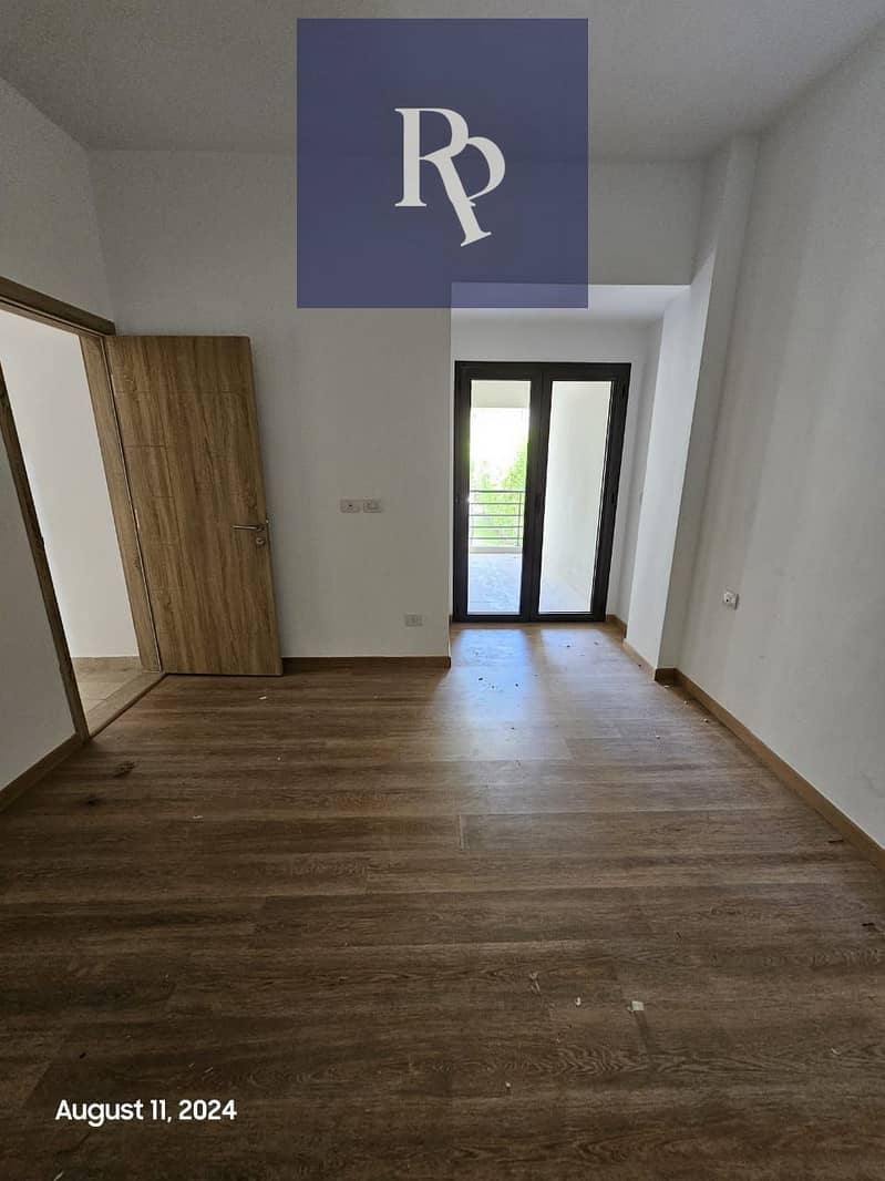 3 WhatsApp Image 2025-10-21 at 4.38. 20 PM. jpeg