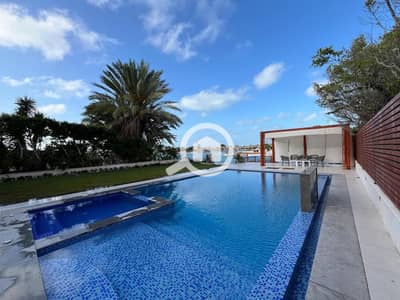 6 Bedroom Villa for Sale in North Coast, Matruh - 07afead9-690e-4d13-8a59-68b9d3eb13e5. jpeg