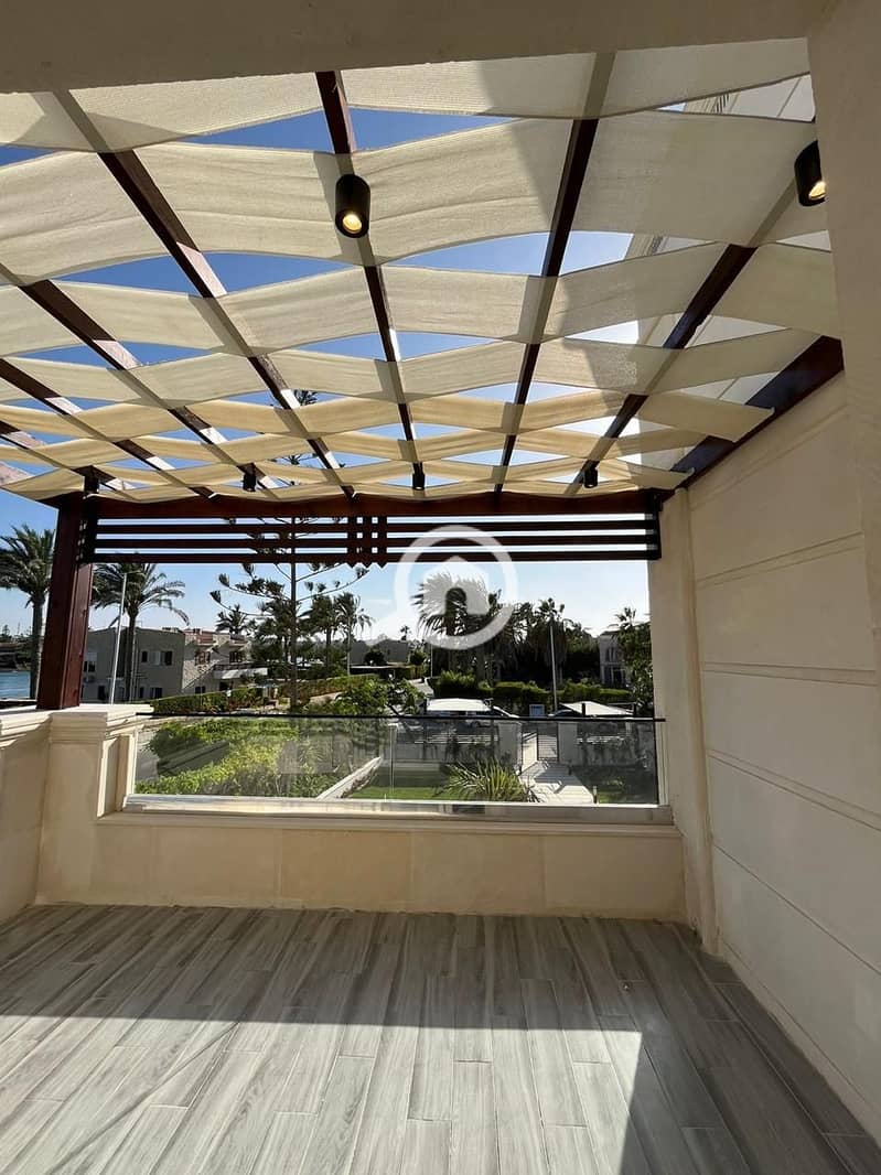 3 3bef0127-216b-4462-b176-6fe8dbc14d52. jpeg