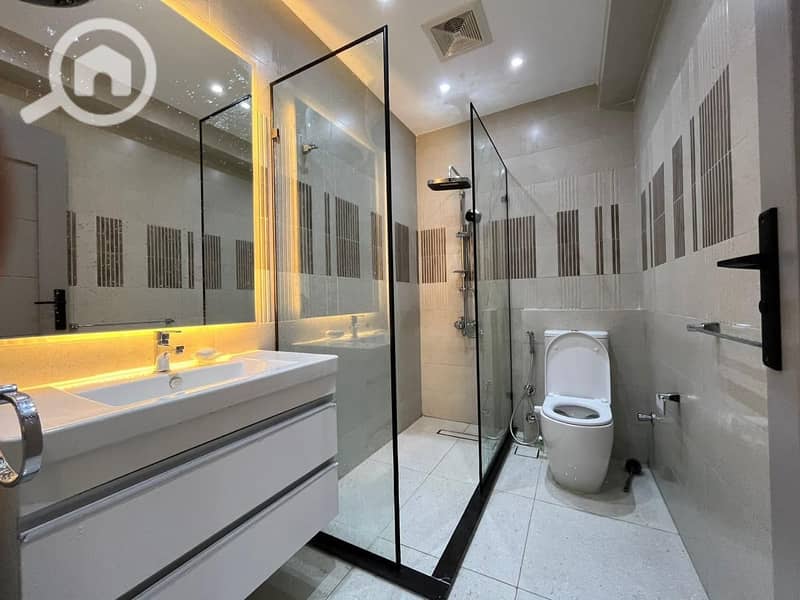 5 5db1bfc3-22f6-4a47-9ae3-160ac522d3a6. jpeg