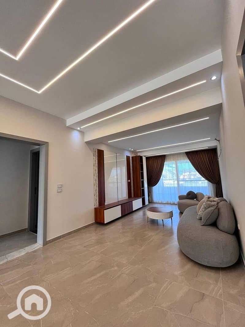 6 51db06ac-b830-4a53-94e8-c73bab6afdd1. jpeg