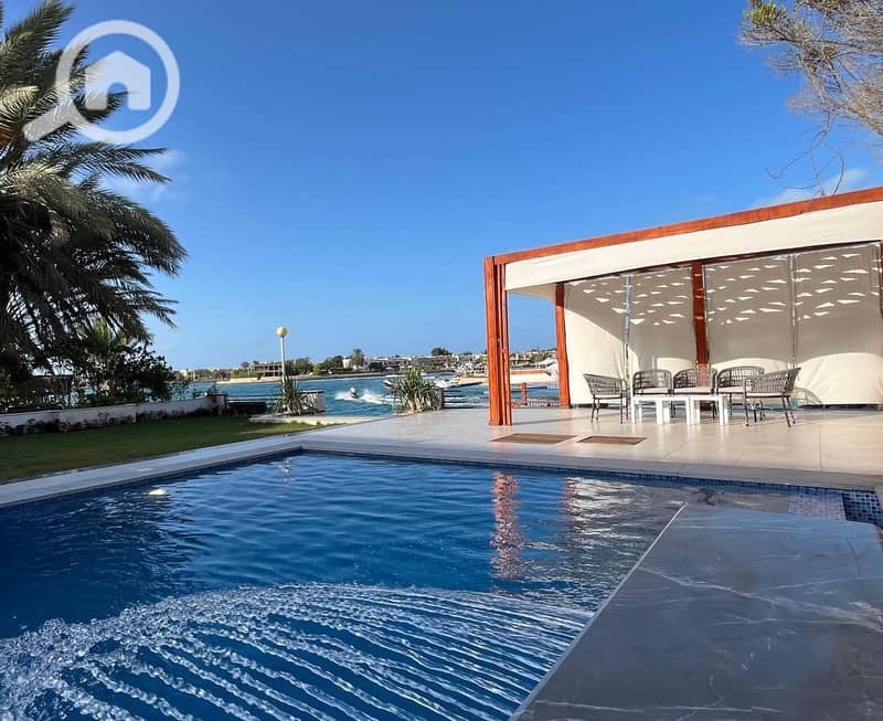 10 6419e0d0-655e-45aa-b461-841fed056071. jpeg