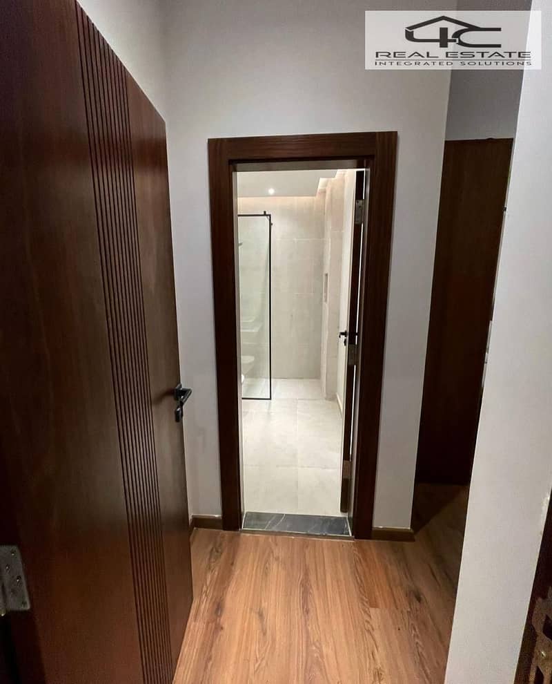 8 WhatsApp Image 2025-04-21 at 1.37. 24 PM (1). jpeg