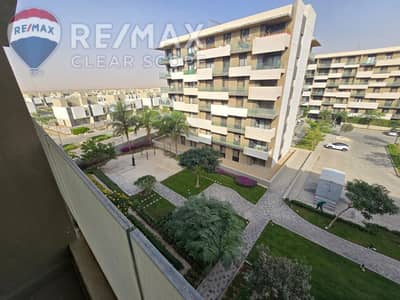 شقة 2 غرفة نوم للبيع في مدينة الشروق، القاهرة - 72e68f65-c8c8-4bc4-950d-cd6d18ed7e5f. jpeg