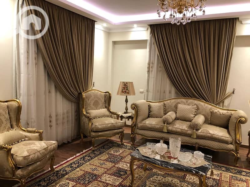 2 2e2b2edf-789f-4558-be5e-2efefccd29d3. jpeg