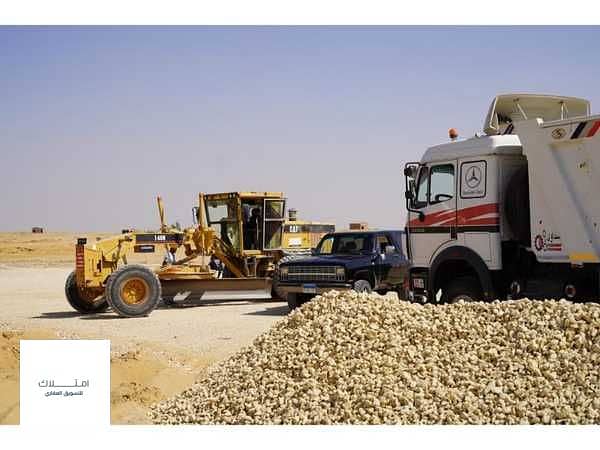 2 04Bu1ONhIhEEZ6UzQyr5h1CAftv6IJ0bg5Rcit0K. jpeg