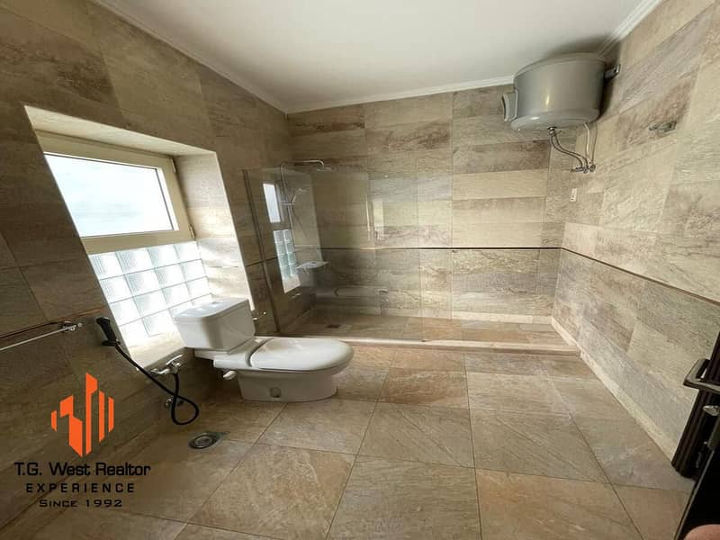 28 قصر للايجار في الكرامة 1 (28). jpeg