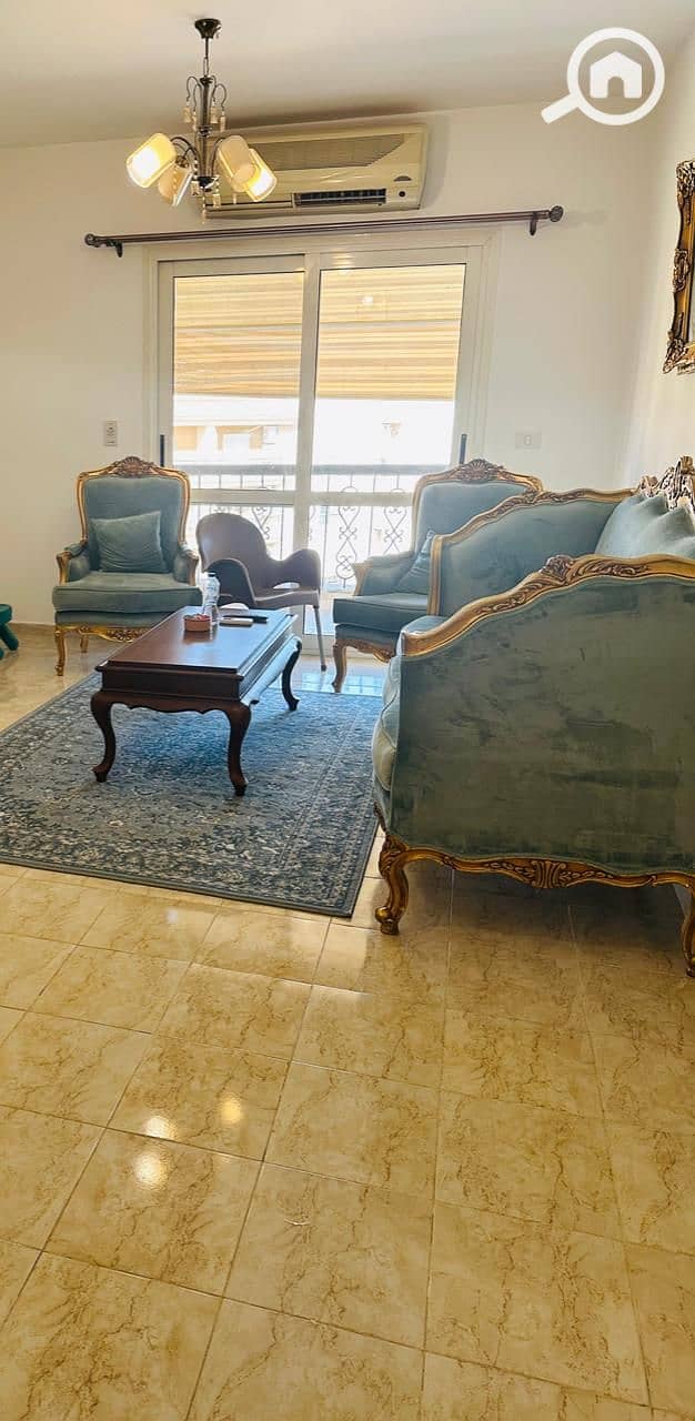 2 1cc38457-81d7-4666-b374-26e0a981d88b. jpeg