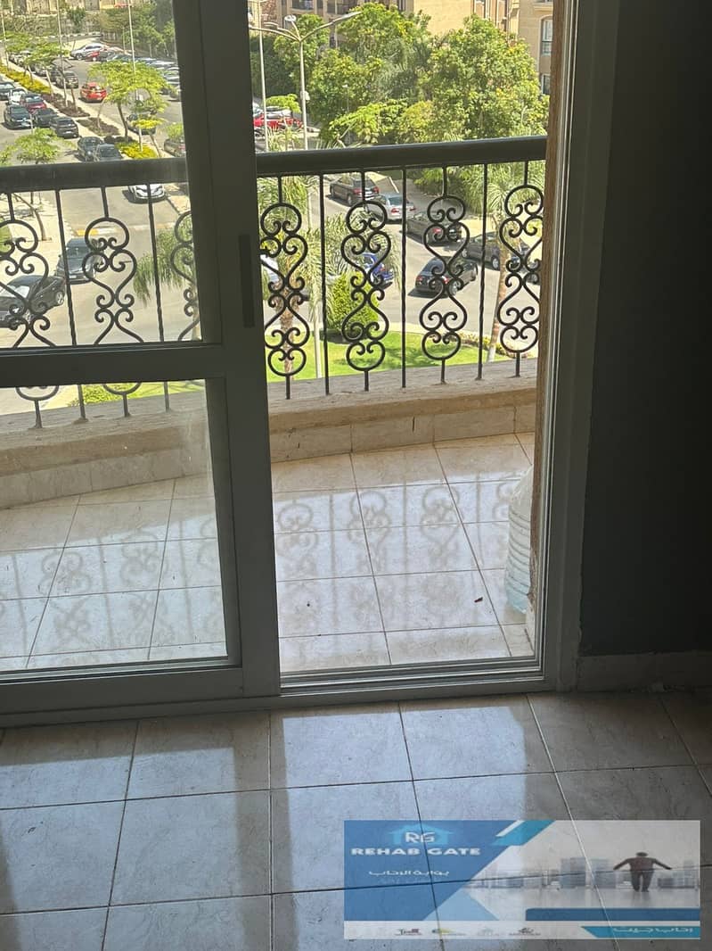 5 89803aa2-4f44-40d4-bd7f-31d38275ab73. jpg