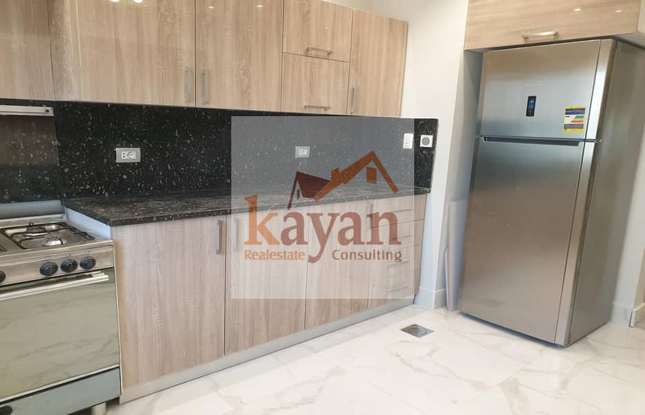 6 2882bfc8-f227-4b62-9a84-a92f41aa02aa. jpg