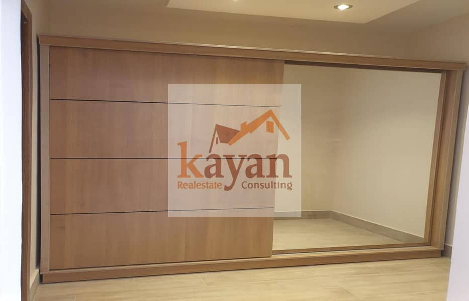 13 d64df9e3-ea19-453b-8357-ca3a68a42a33. jpg