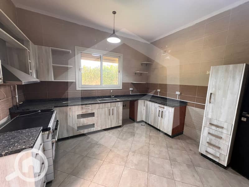 10 Grand Heights 10. jpg