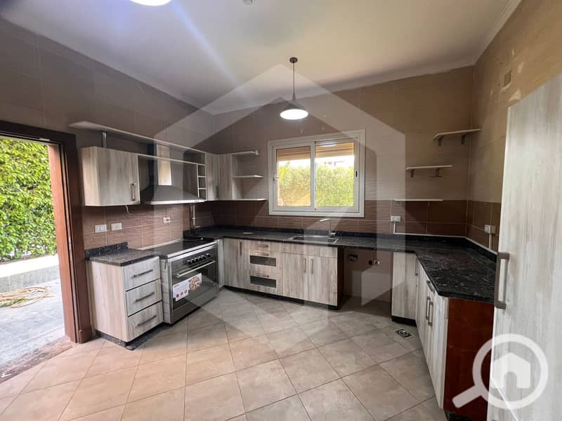 11 Grand Heights 11. jpg