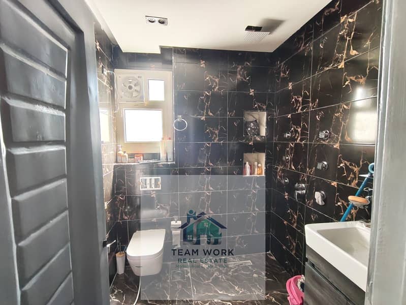 6 WhatsApp Image 2025-11-23 at 11.50. 42 PM (3). jpeg