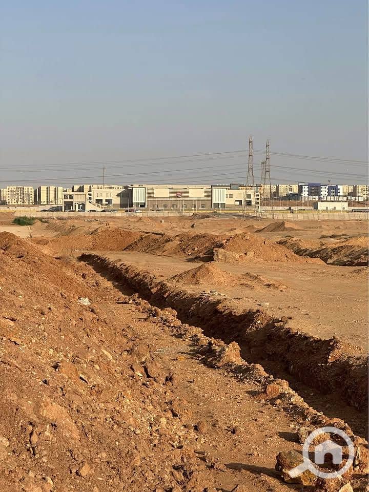 2 محطة حدايق العاصمة. jpg