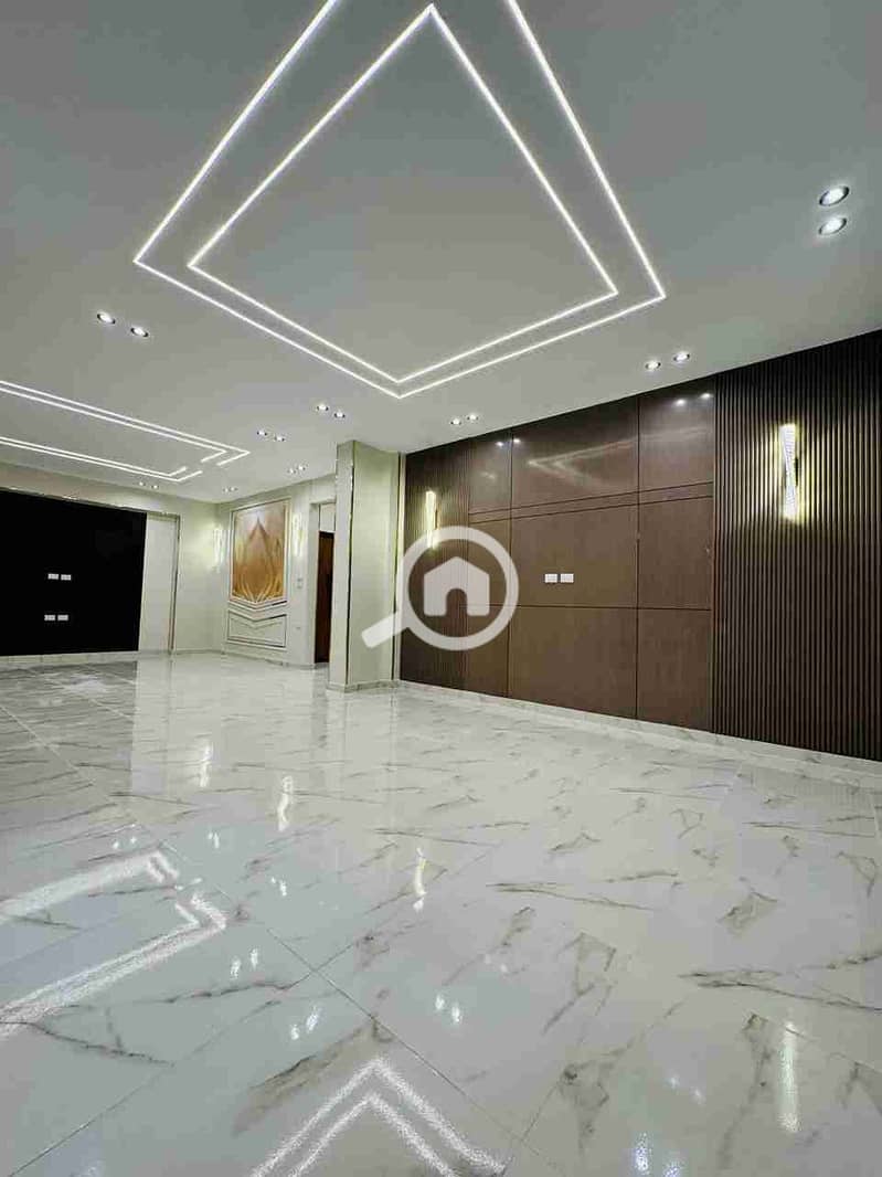 1000026092. jpg 1000026092. jpg