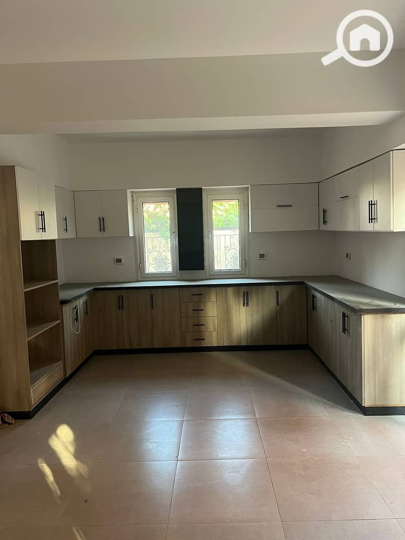 38 WhatsApp Image 2025-11-24 at 3.51. 42 PM. jpeg