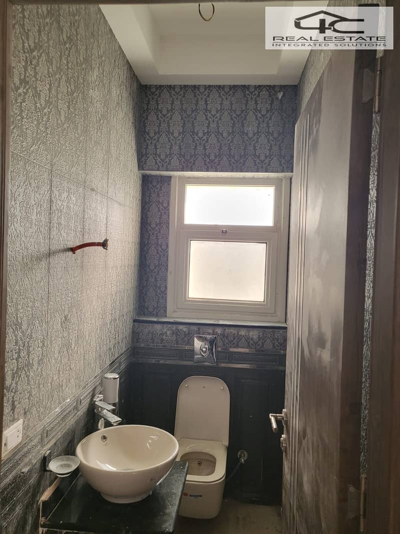 7 WhatsApp Image 2025-11-20 at 11.54. 19 AM (1). jpeg