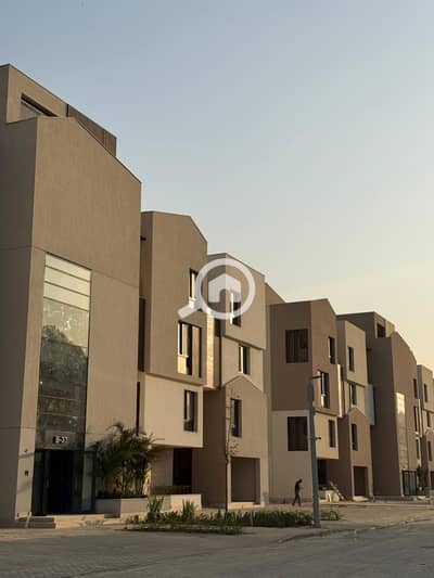 3 Bedroom Duplex for Sale in Sheikh Zayed, Giza - WhatsApp Image 2025-11-18 at 1.35. 35 PM (1). jpeg